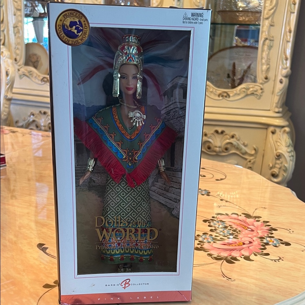 Vintage 2004 Barbie Dolls of the World Mexico with Vibrant Red and Green Attire